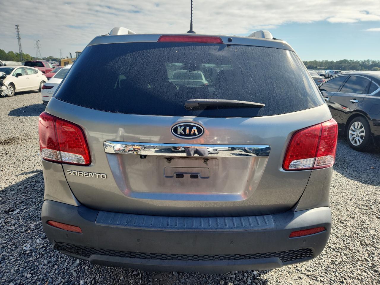 2011 KIA SORENTO