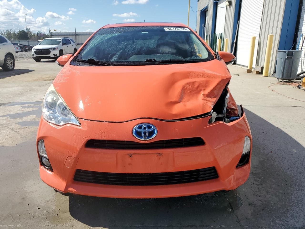 2012 TOYOTA Prius c