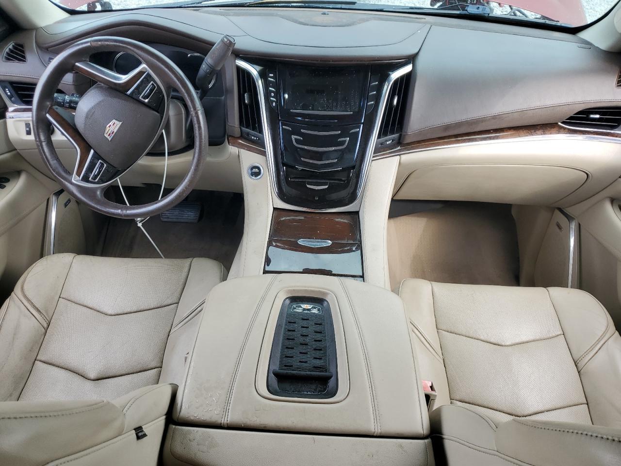 2017 CADILLAC Escalade ESV