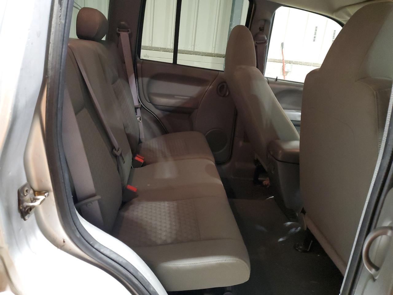 2006 JEEP Liberty