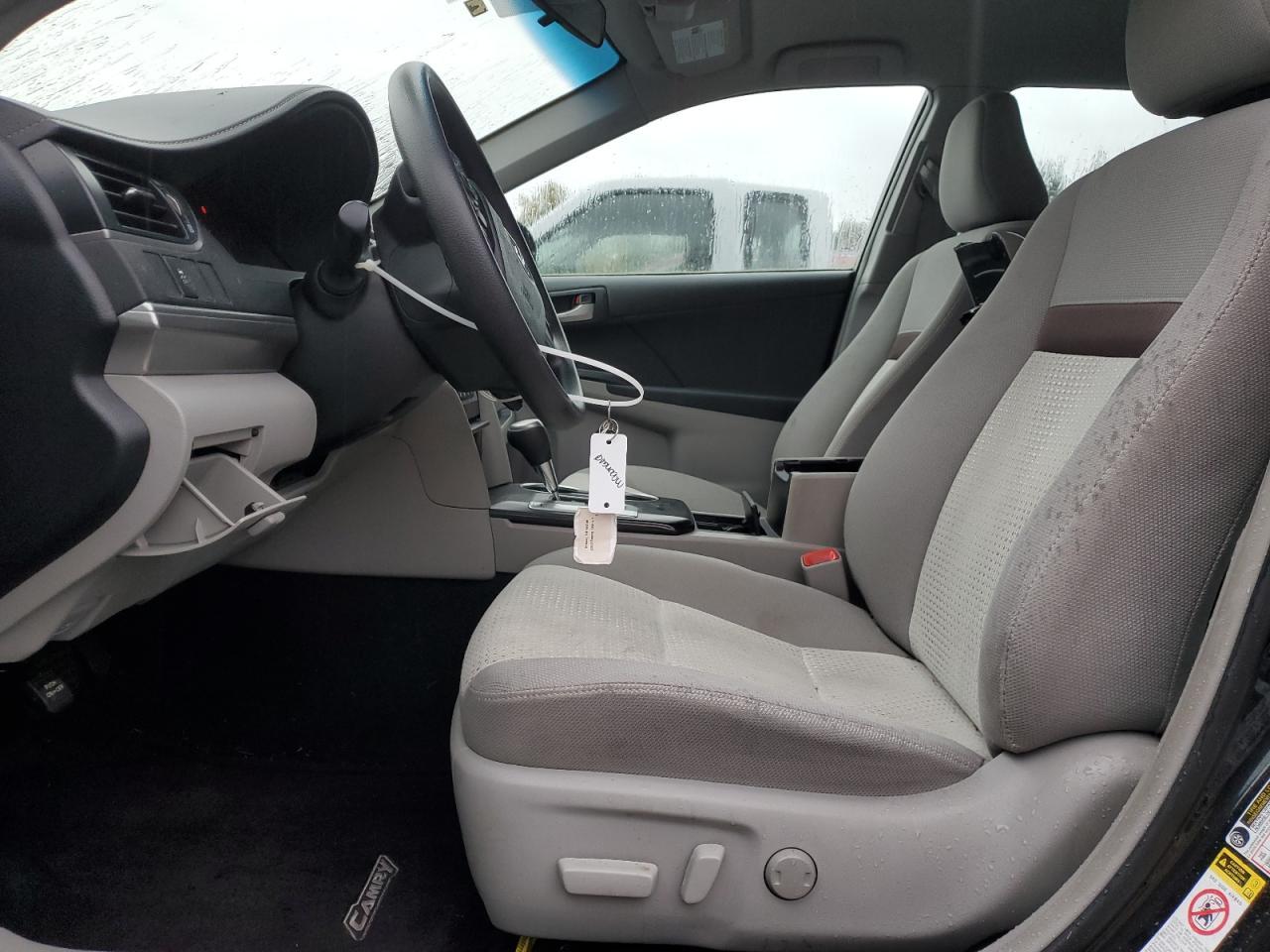 2012 TOYOTA CAMRY