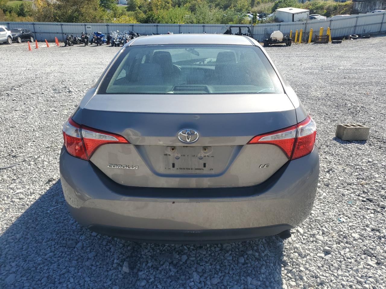 2015 TOYOTA COROLLA