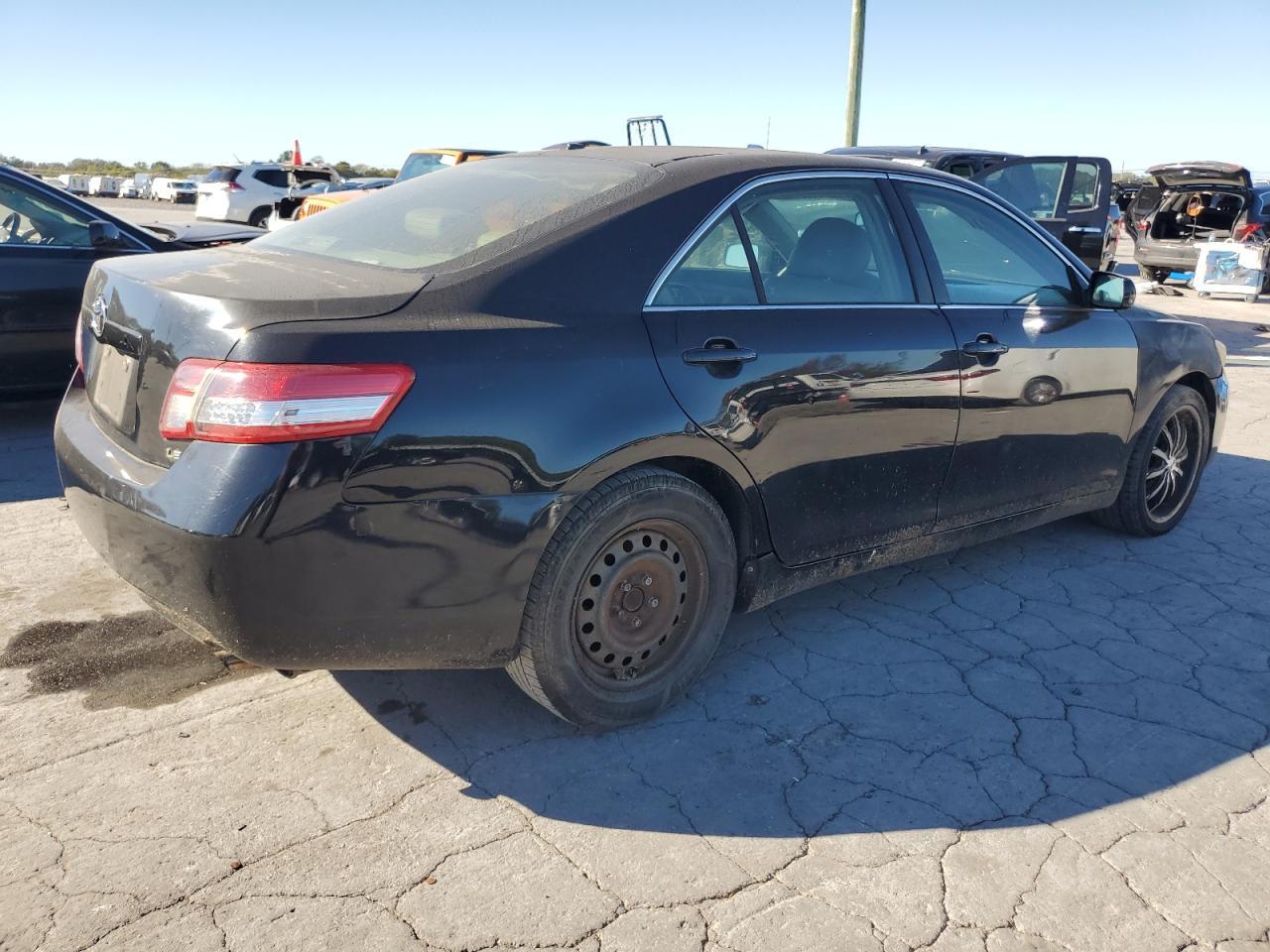 2010 TOYOTA CAMRY