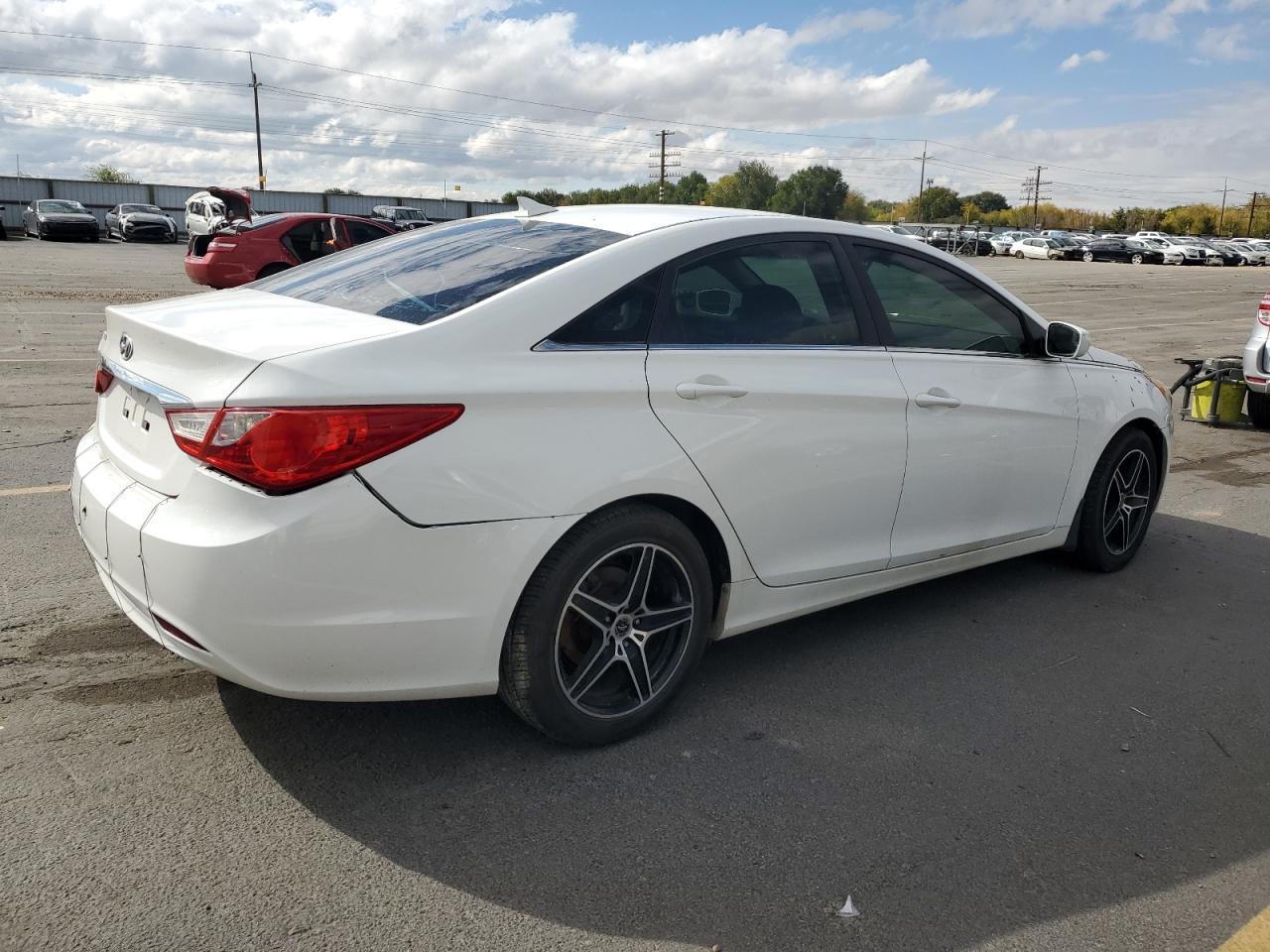 2013 HYUNDAI SONATA