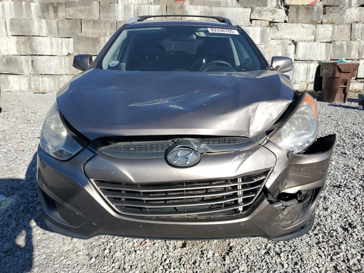 2011 HYUNDAI TUCSON