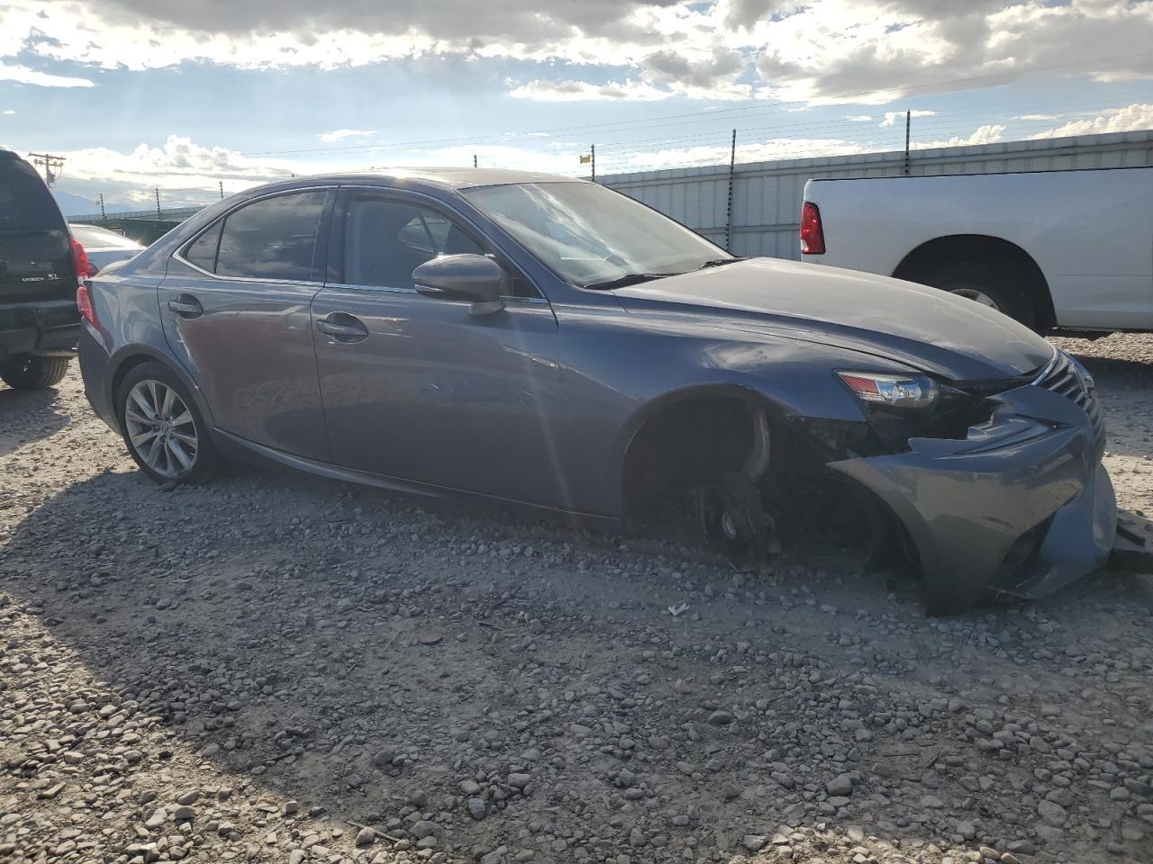 2015 LEXUS Is