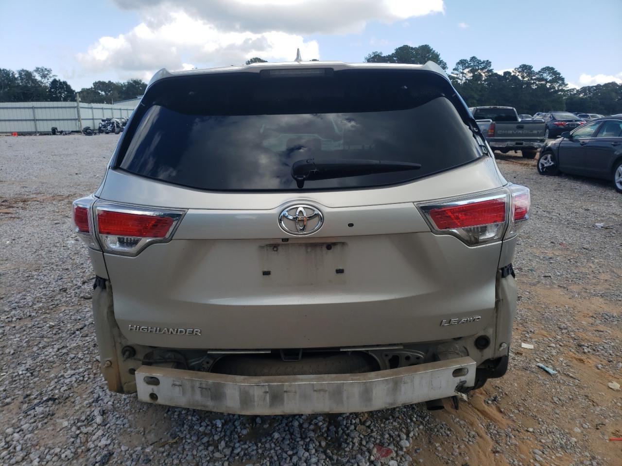 2015 TOYOTA HIGHLANDER
