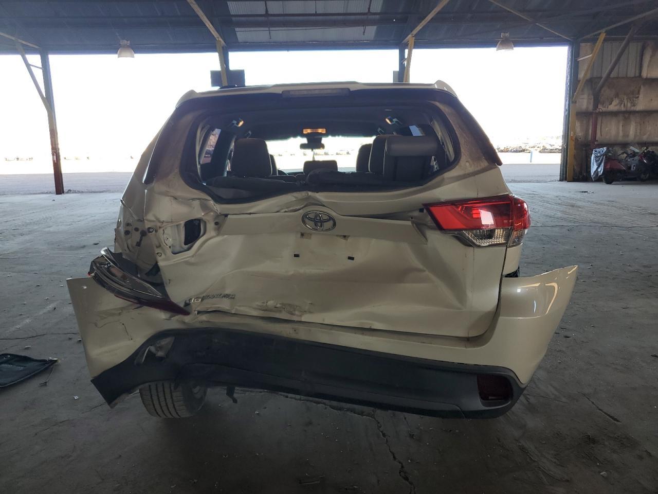 2019 TOYOTA HIGHLANDER