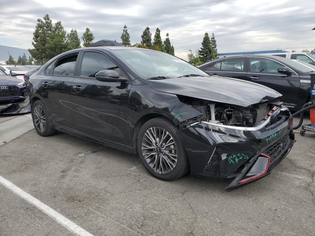 2023 KIA FORTE