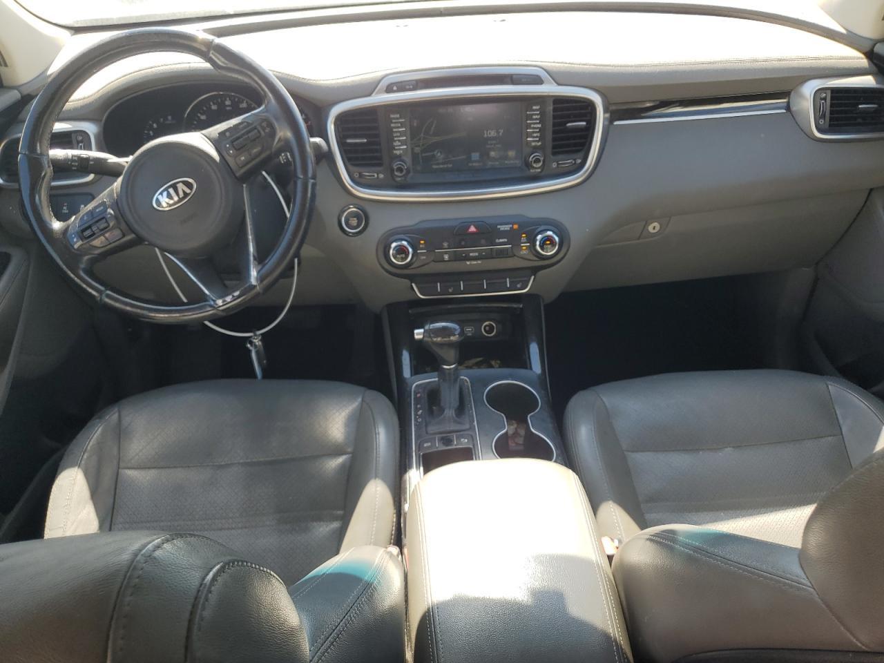 2016 KIA SORENTO