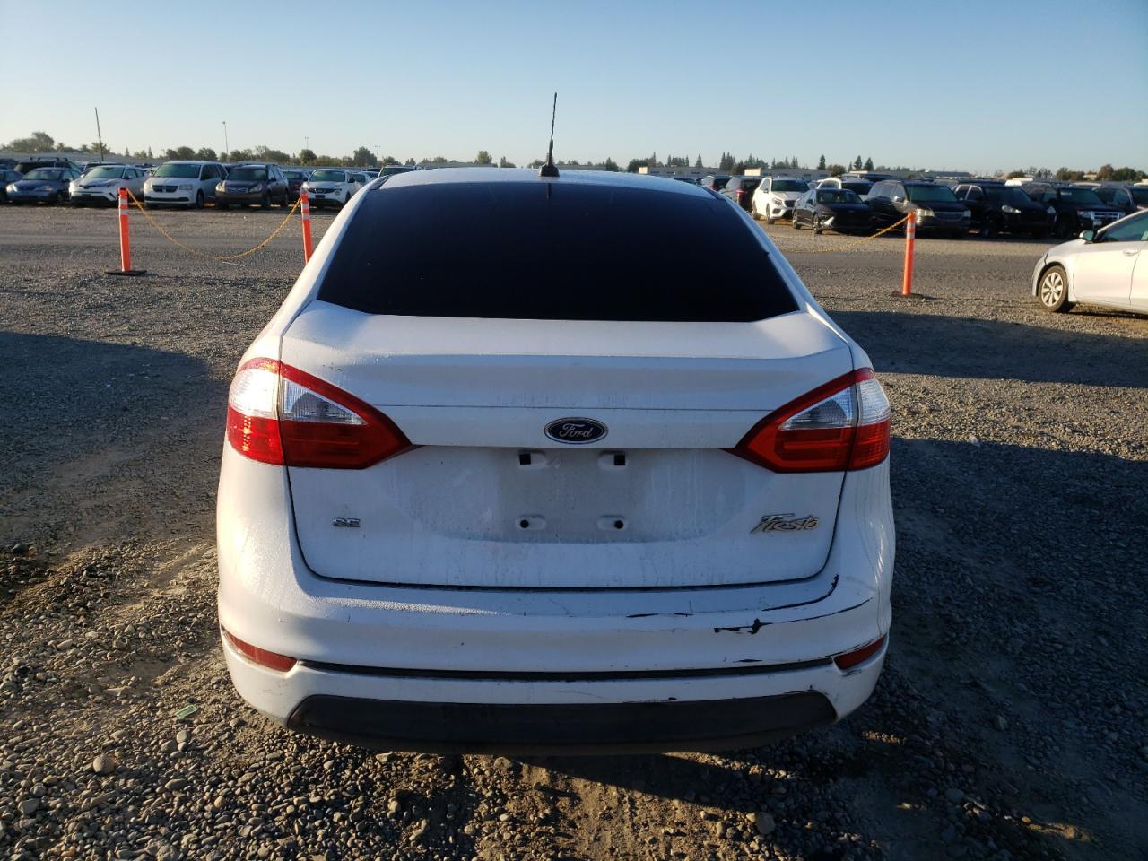 2015 FORD Fiesta