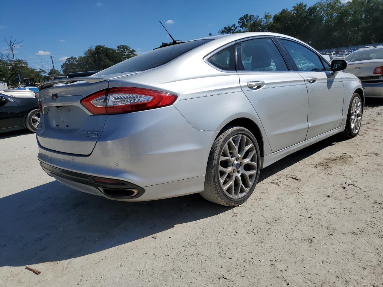 2013 FORD FUSION