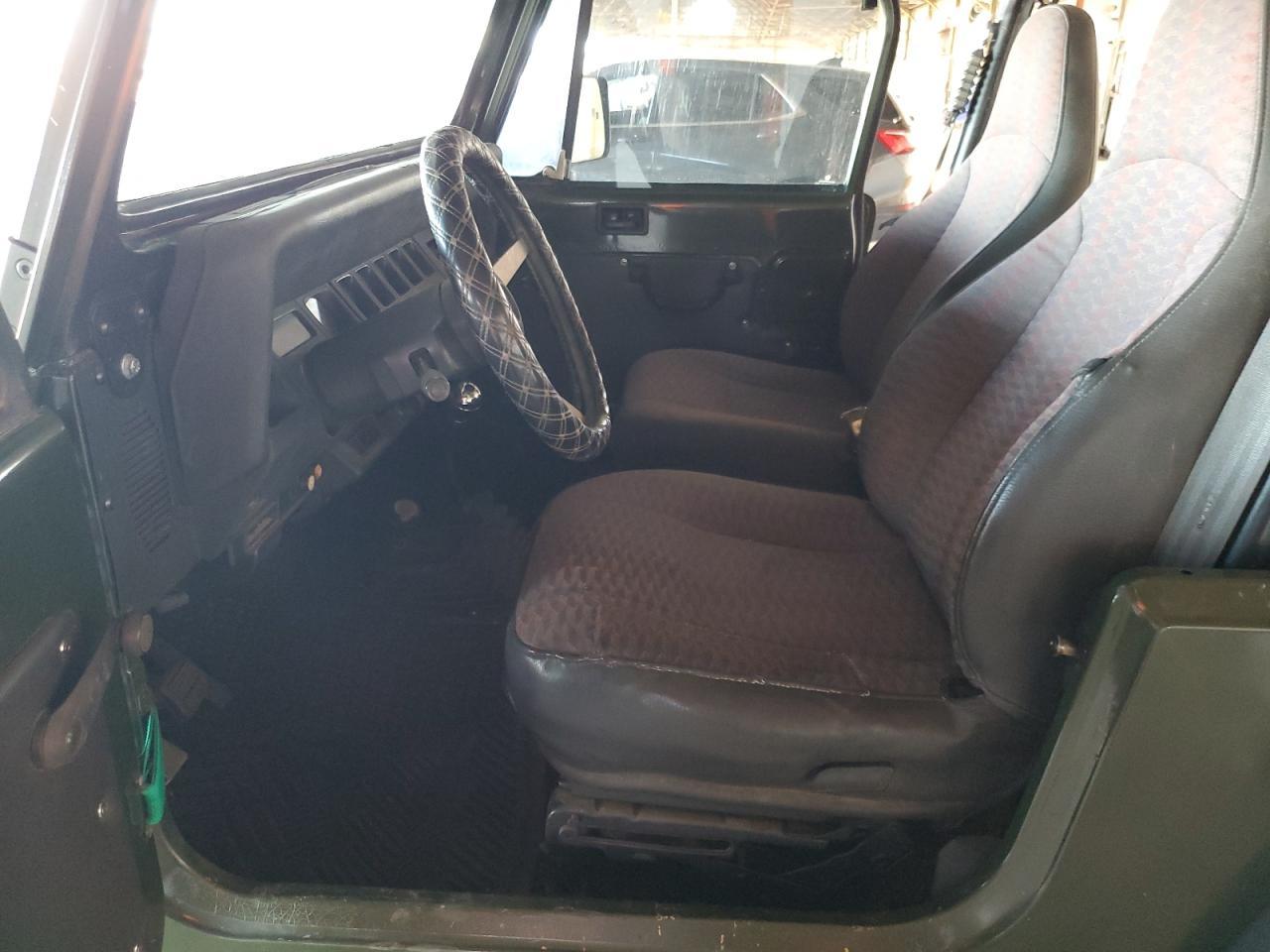 1995 JEEP WRANGLER