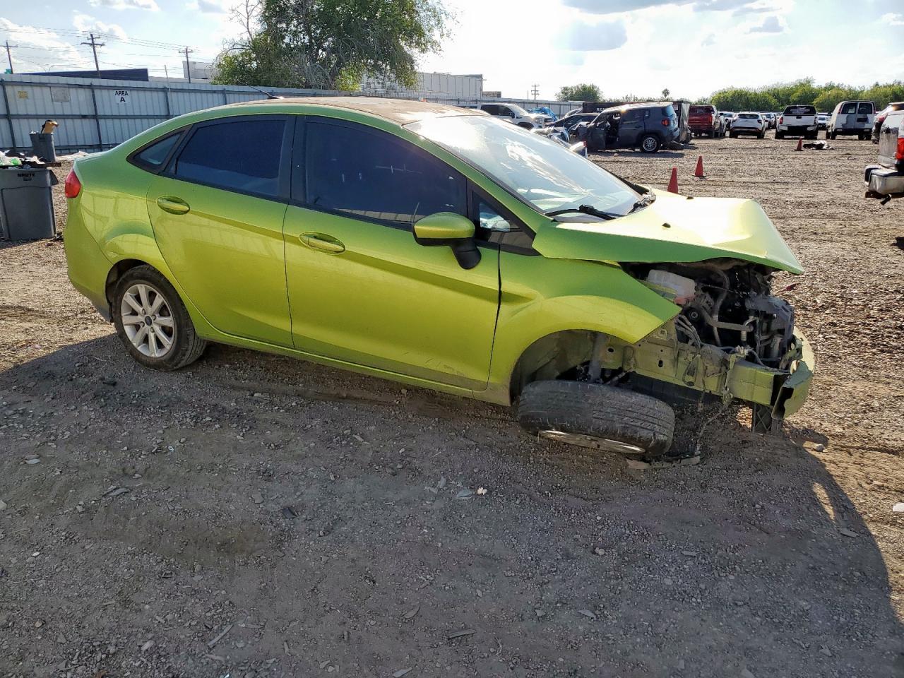 2011 FORD Fiesta