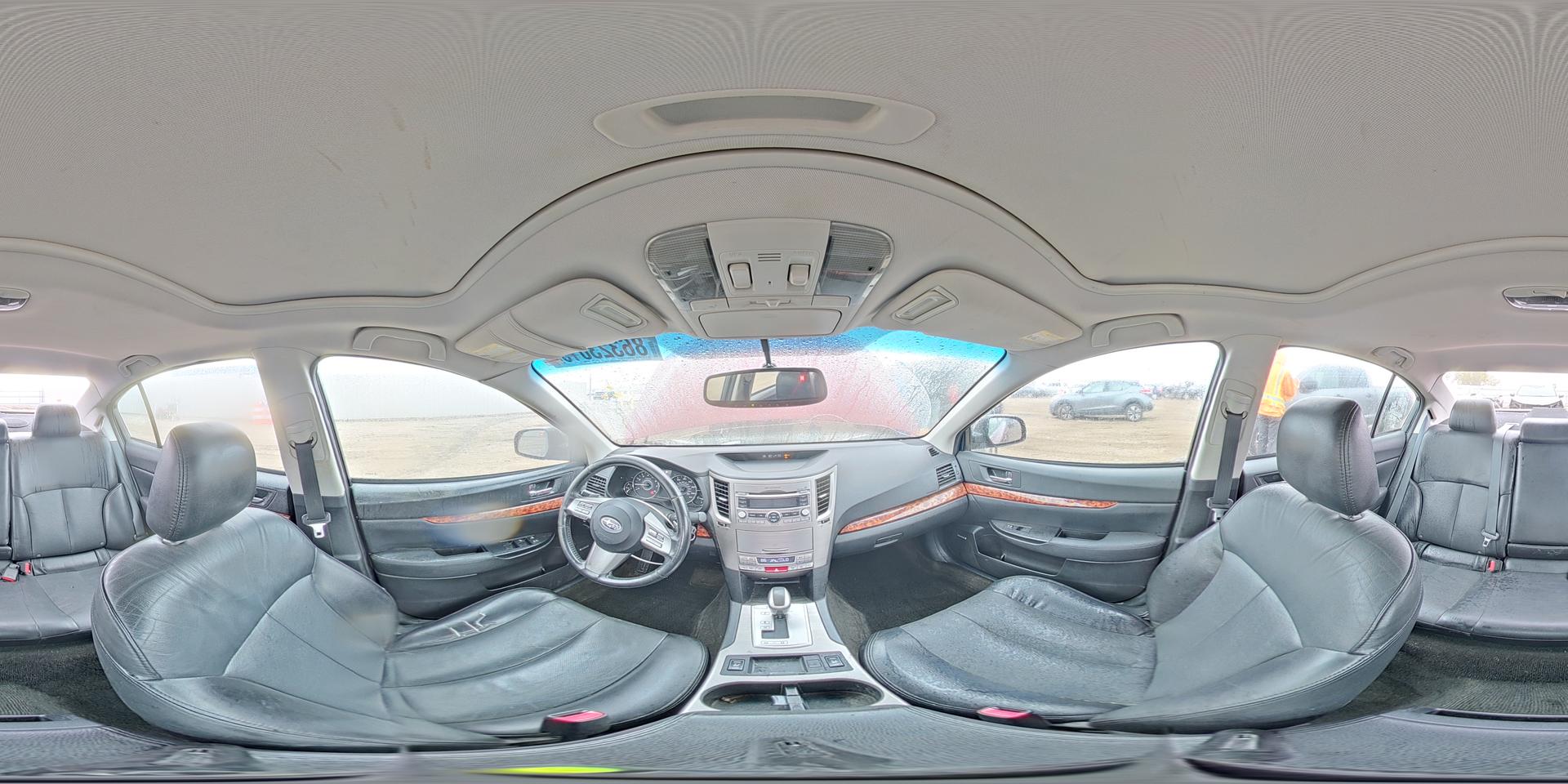 2011 SUBARU Legacy