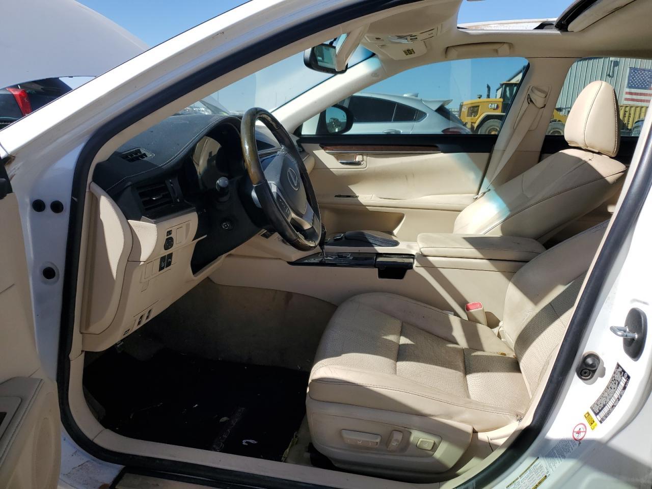 2014 LEXUS Es