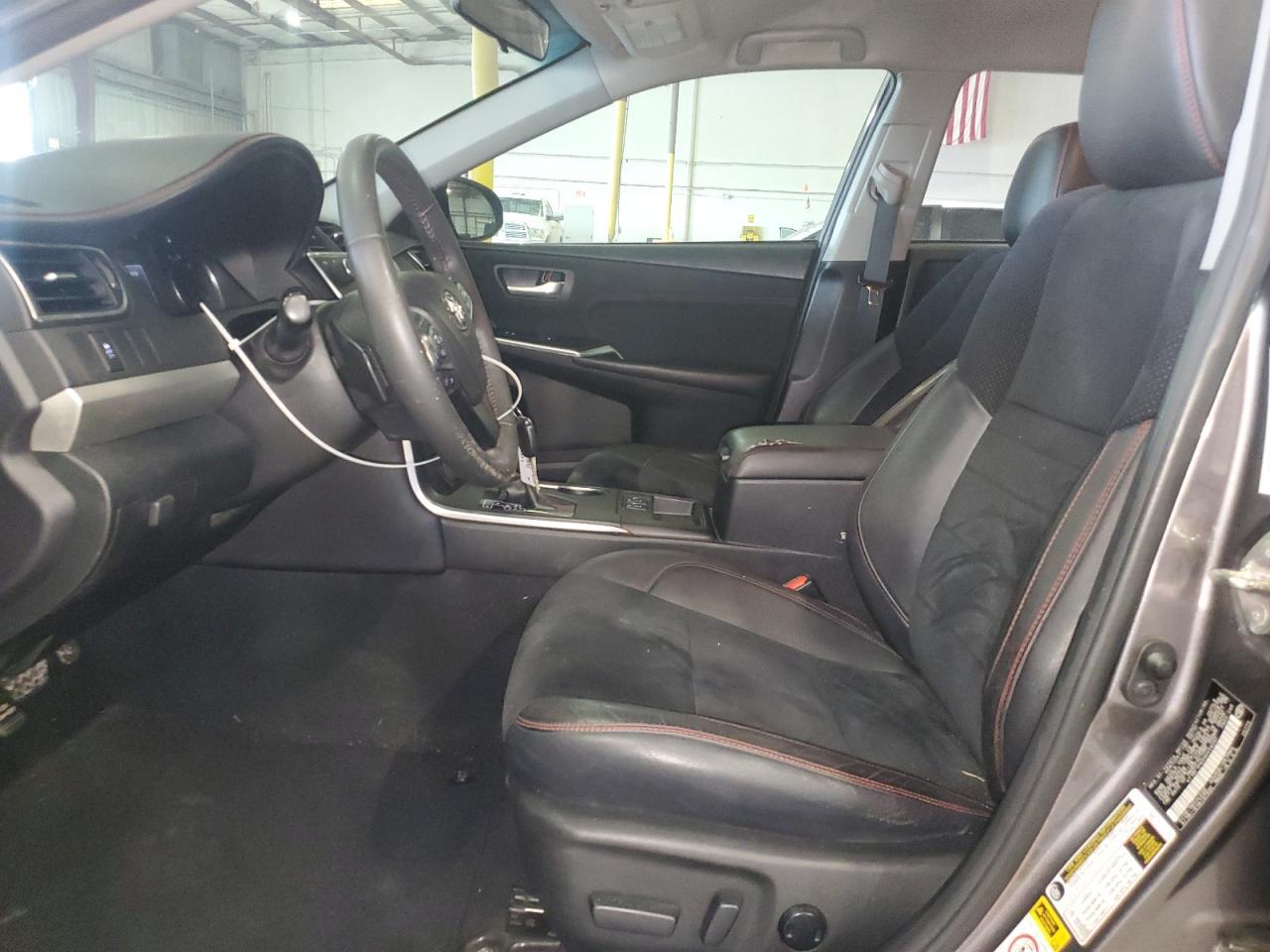 2017 TOYOTA CAMRY
