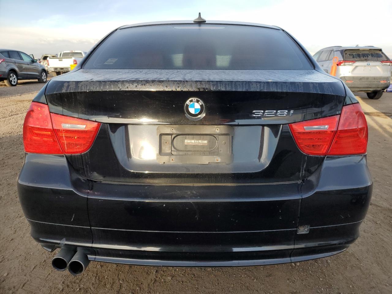 2011 BMW 3 SERIES