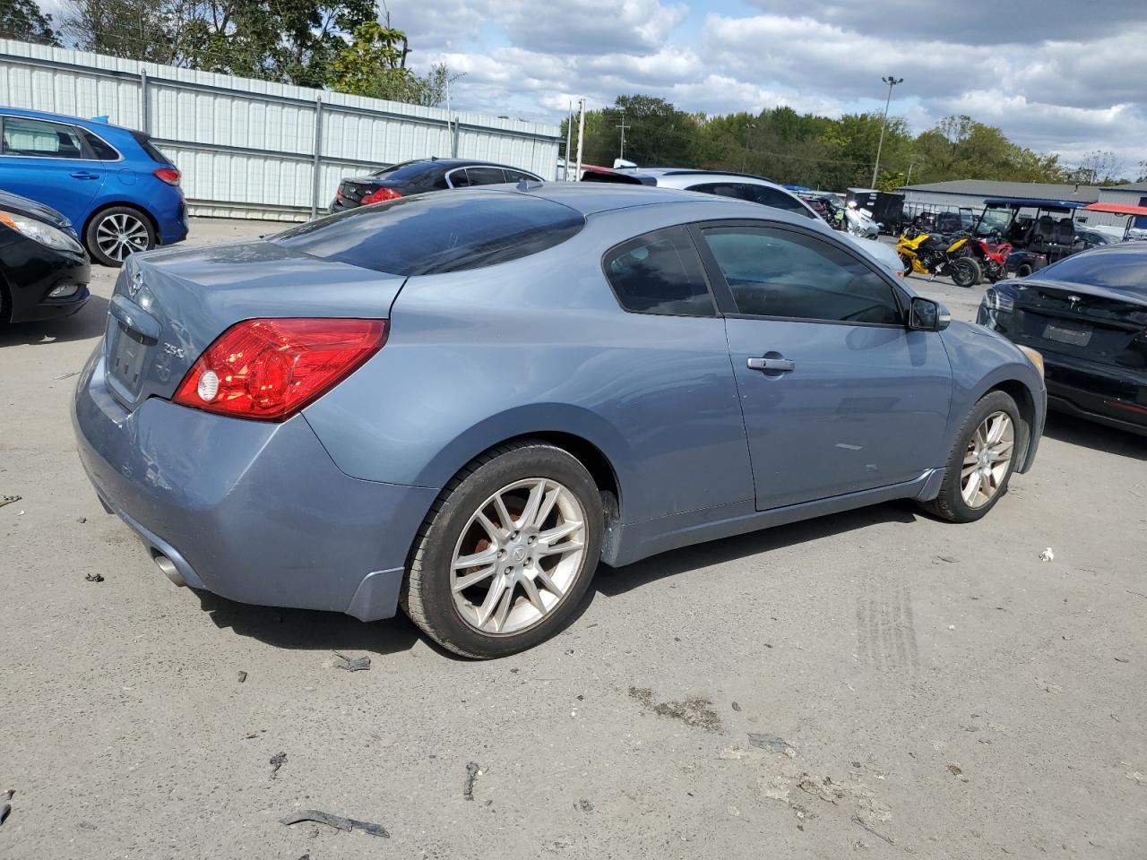 2012 NISSAN ALTIMA