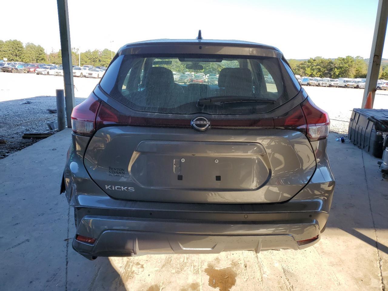 2023 NISSAN KICKS
