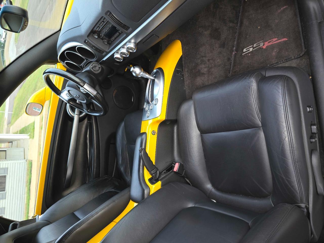 2004 CHEVROLET Ssr