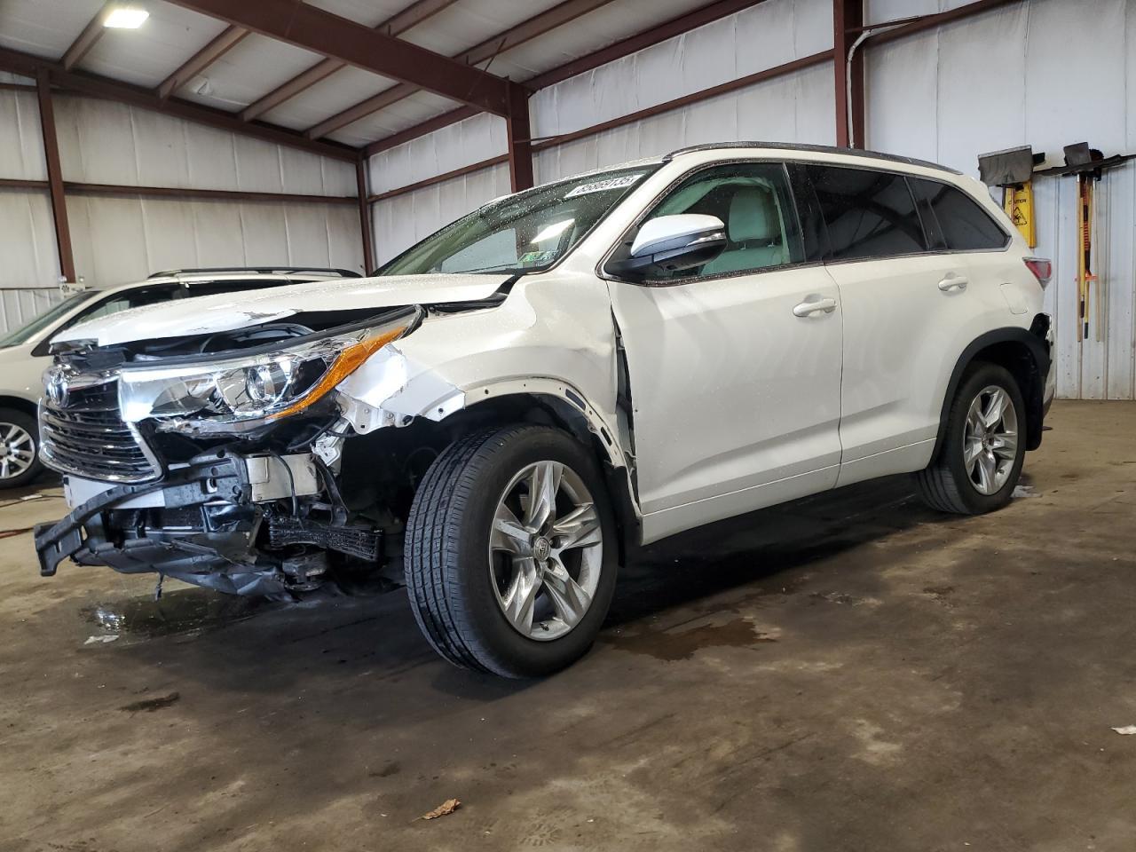 2014 TOYOTA HIGHLANDER