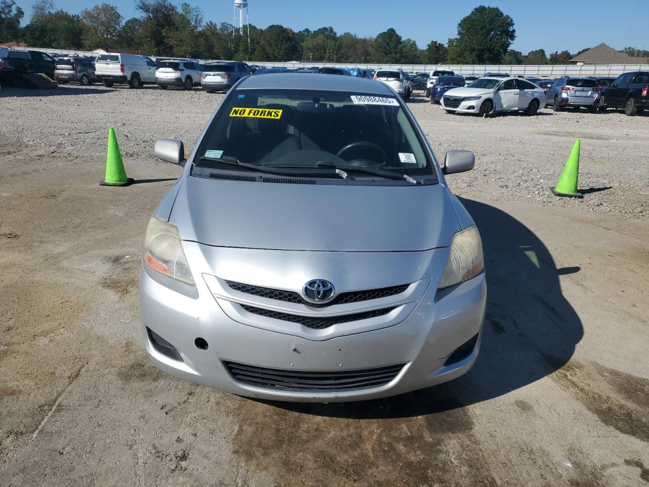 2008 TOYOTA YARIS