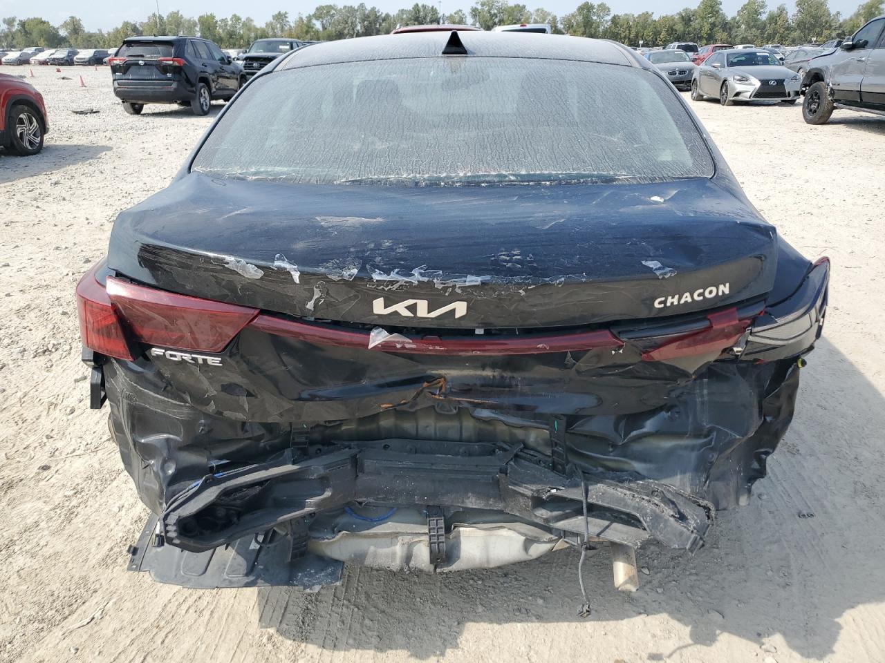 2023 KIA FORTE