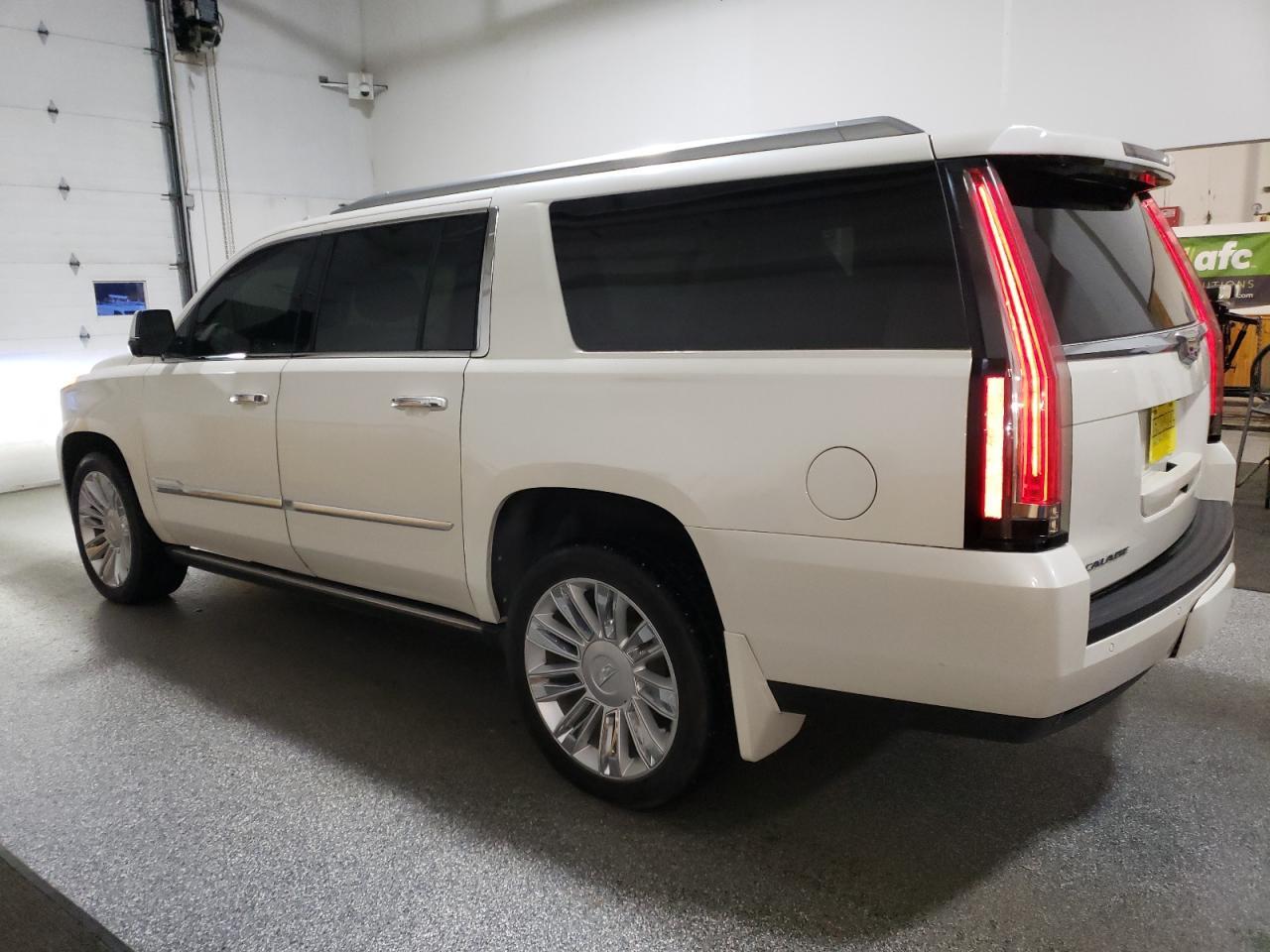 2015 CADILLAC Escalade ESV