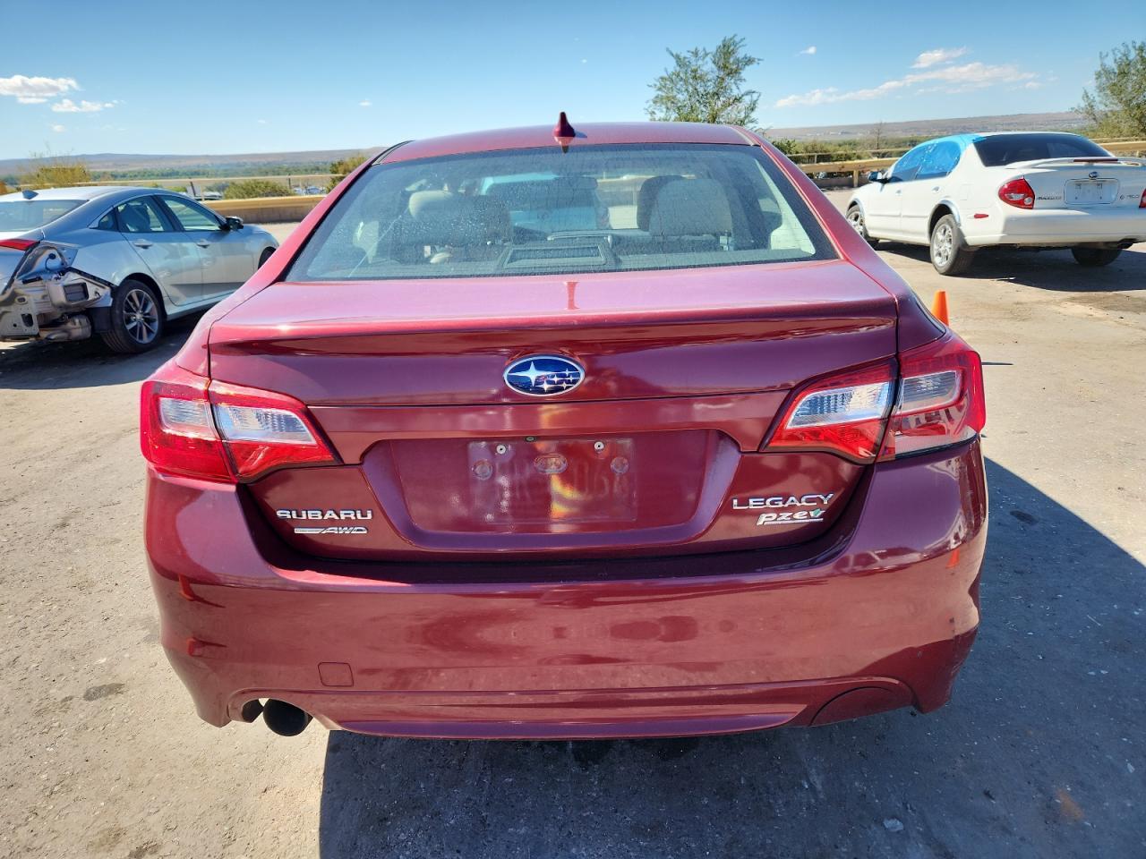 2016 SUBARU Legacy