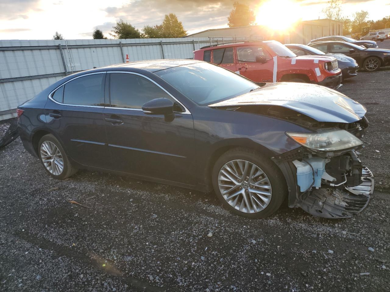 2013 LEXUS Es