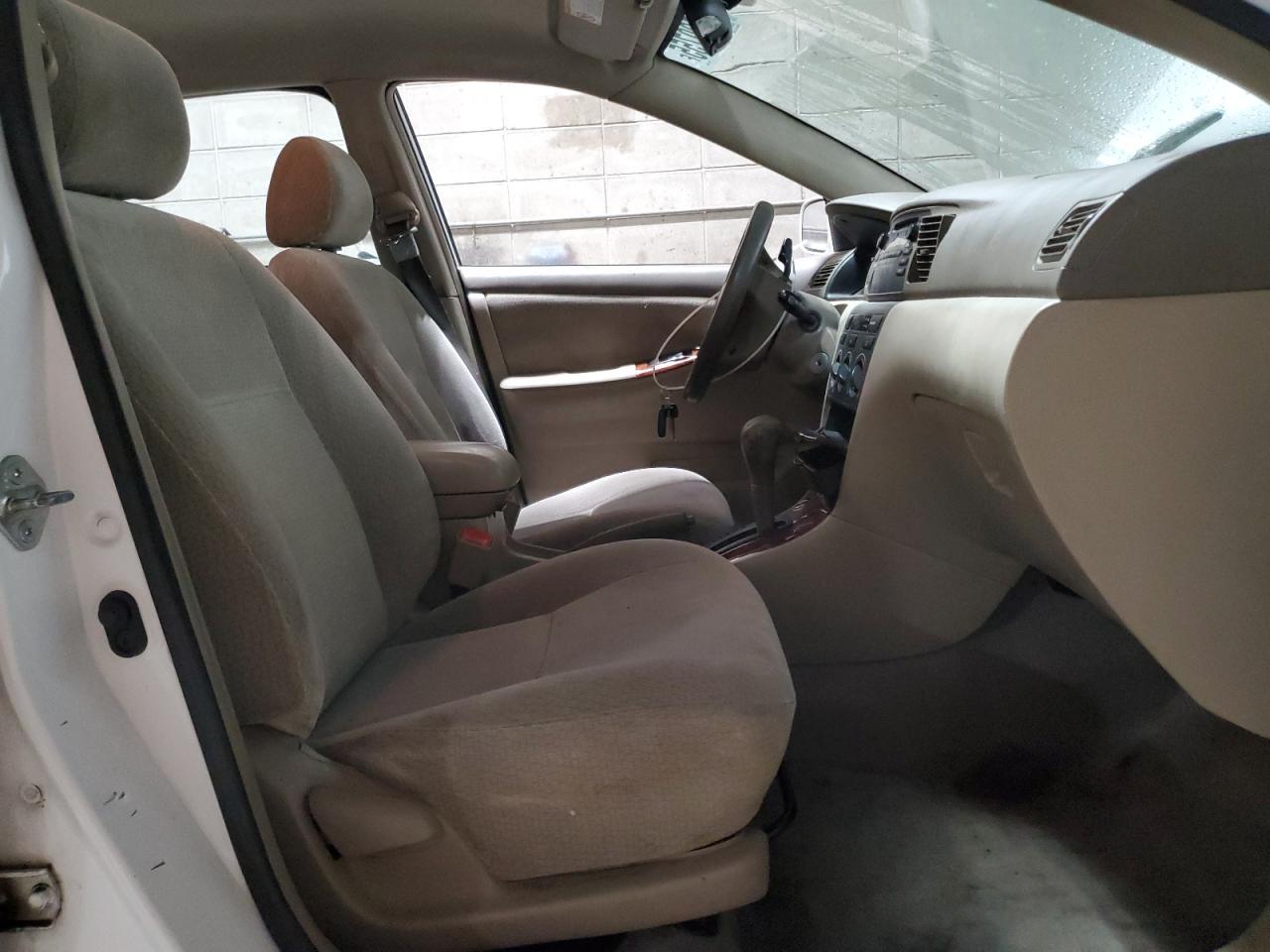 2004 TOYOTA COROLLA