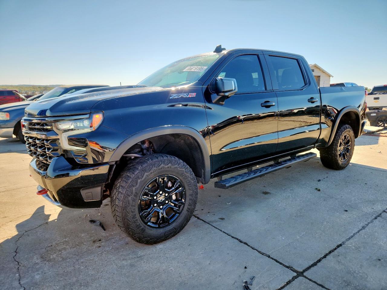 2024 CHEVROLET Silverado