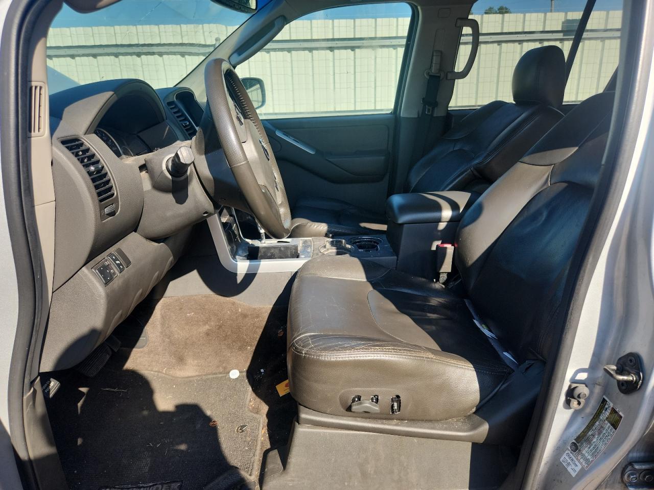 2010 NISSAN PATHFINDER