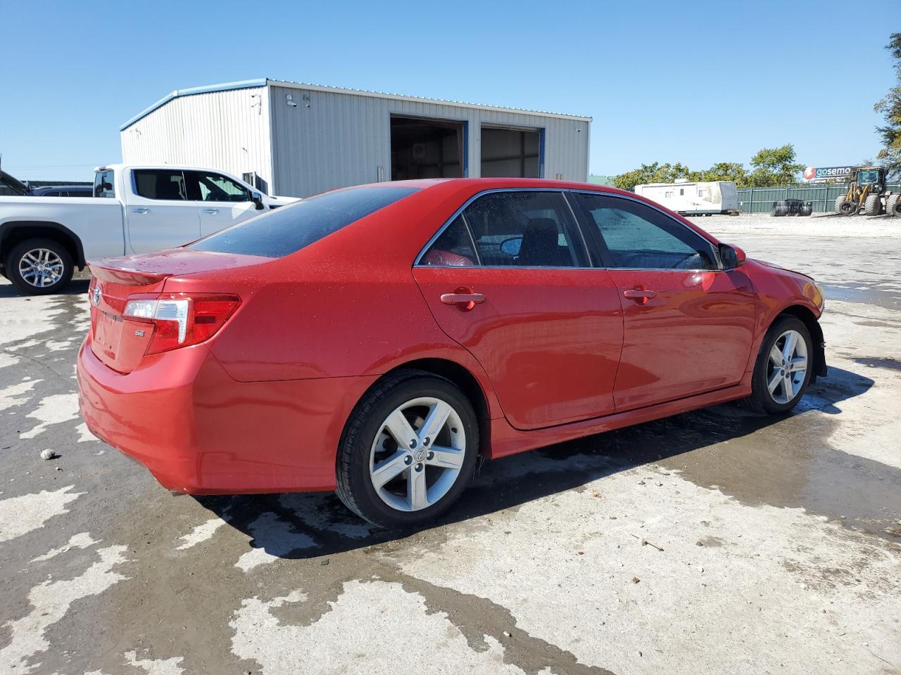 2012 TOYOTA CAMRY