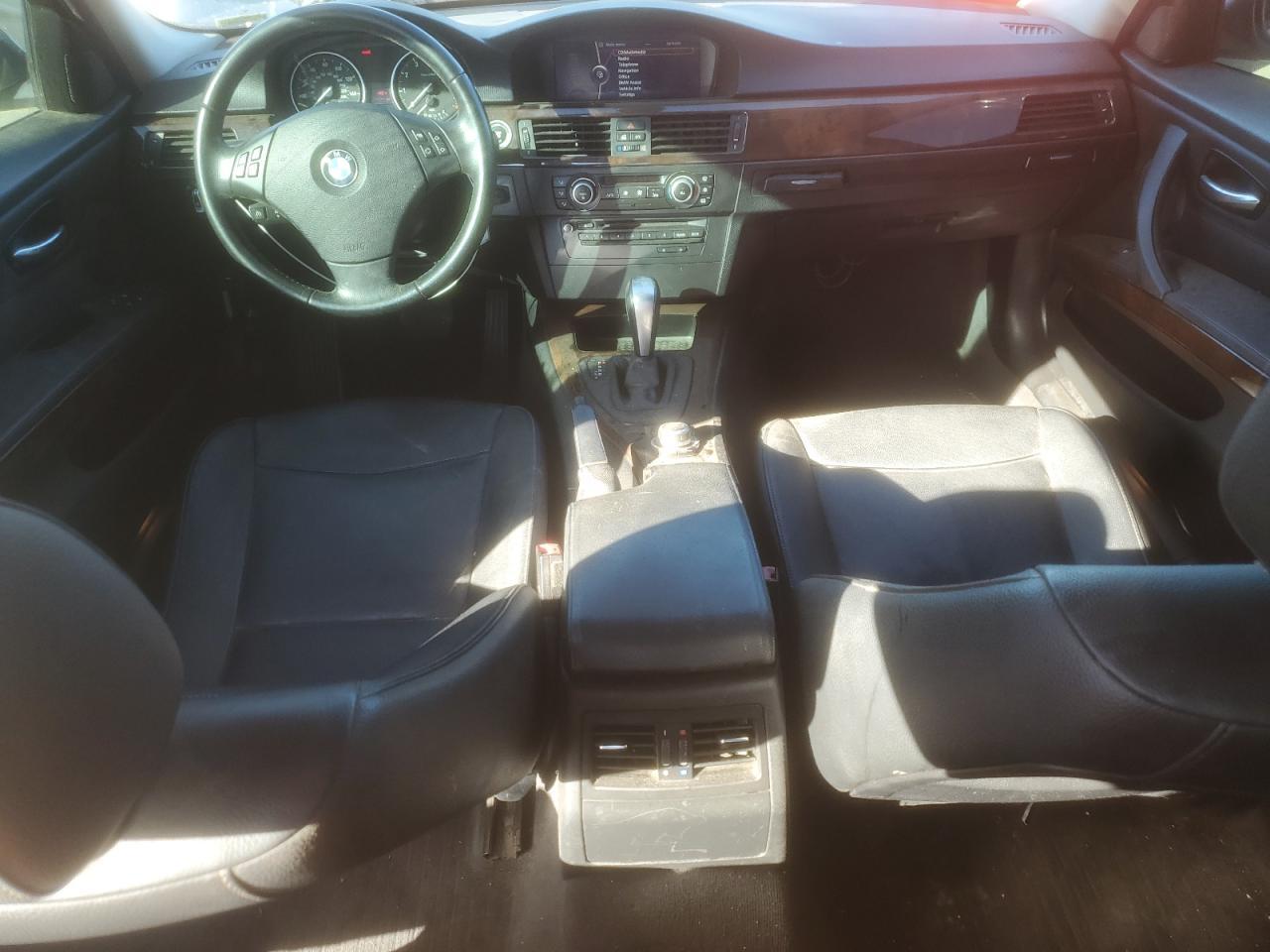2011 BMW 3 SERIES