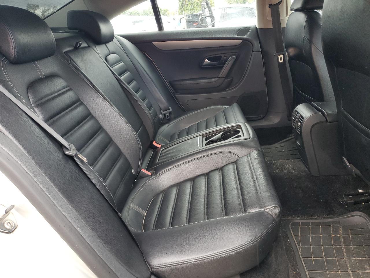 2011 VOLKSWAGEN CC