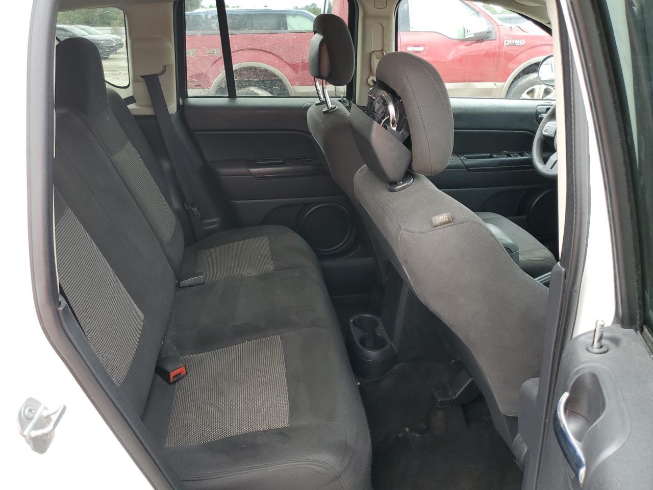 2015 JEEP Compass