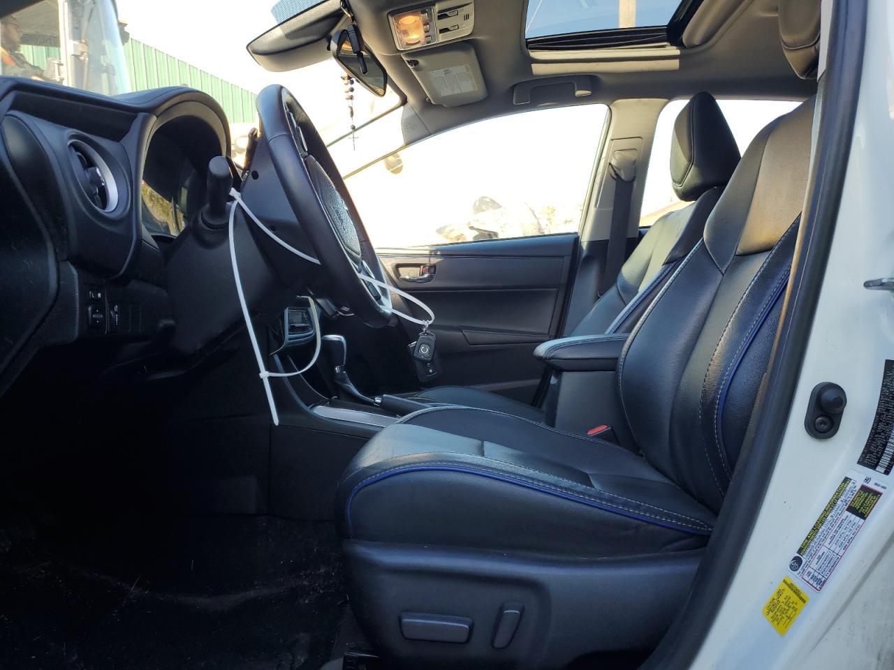 2017 TOYOTA COROLLA