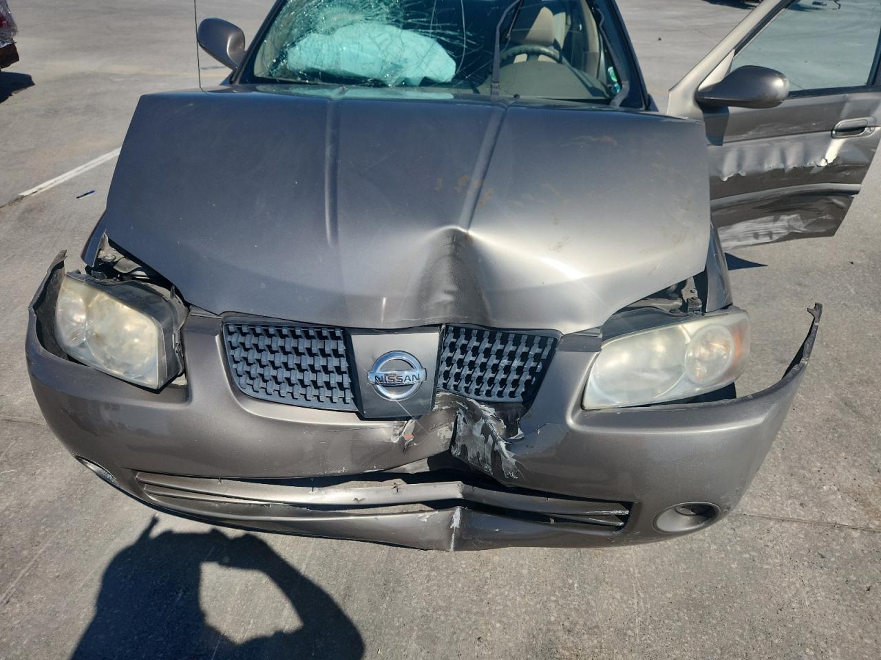 2004 NISSAN SENTRA