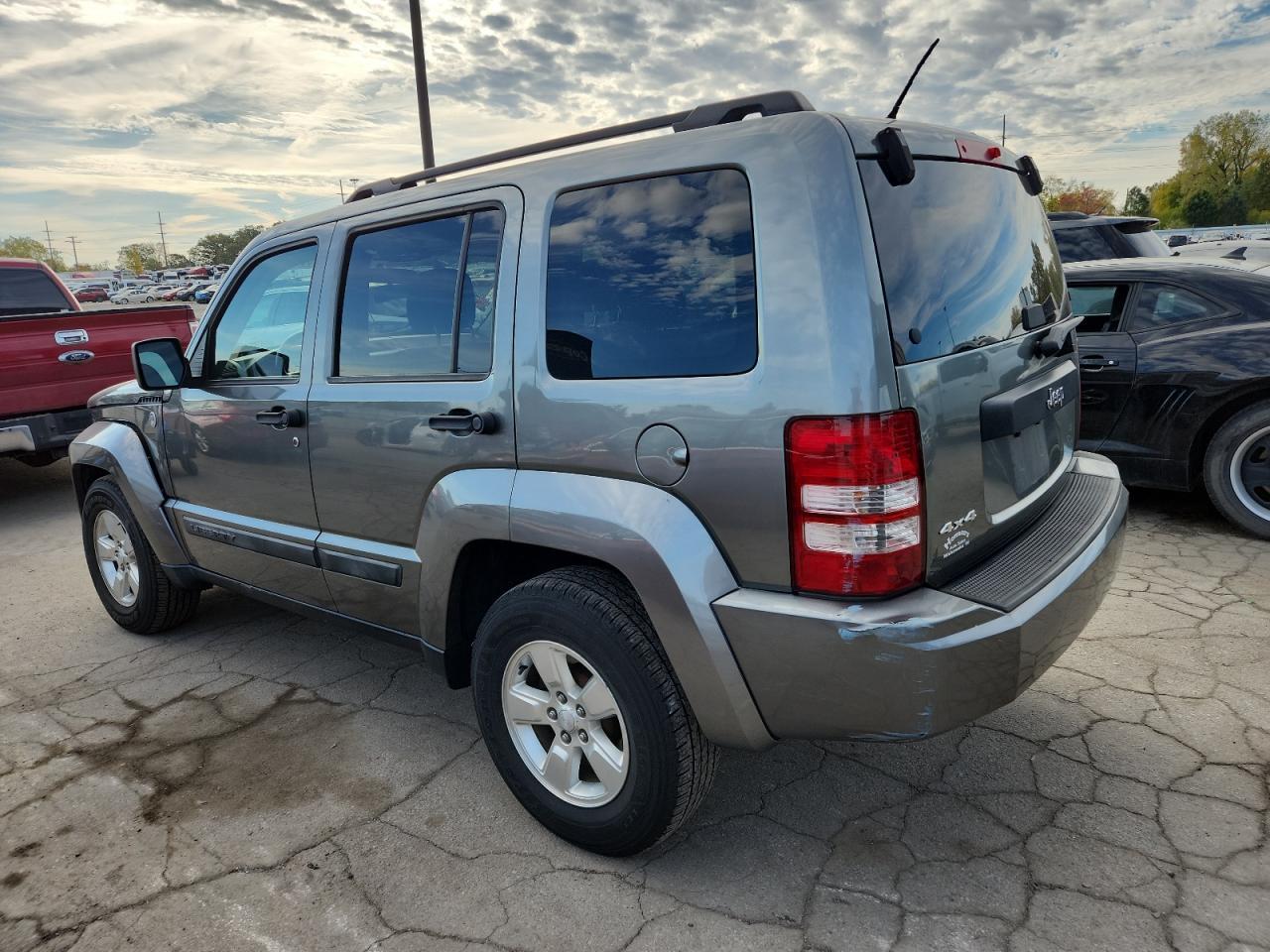 2012 JEEP Liberty
