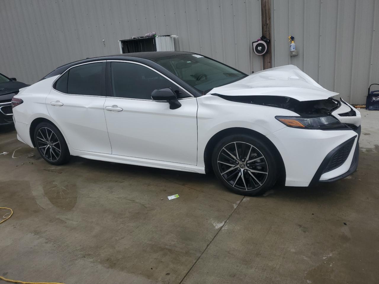 2021 TOYOTA CAMRY