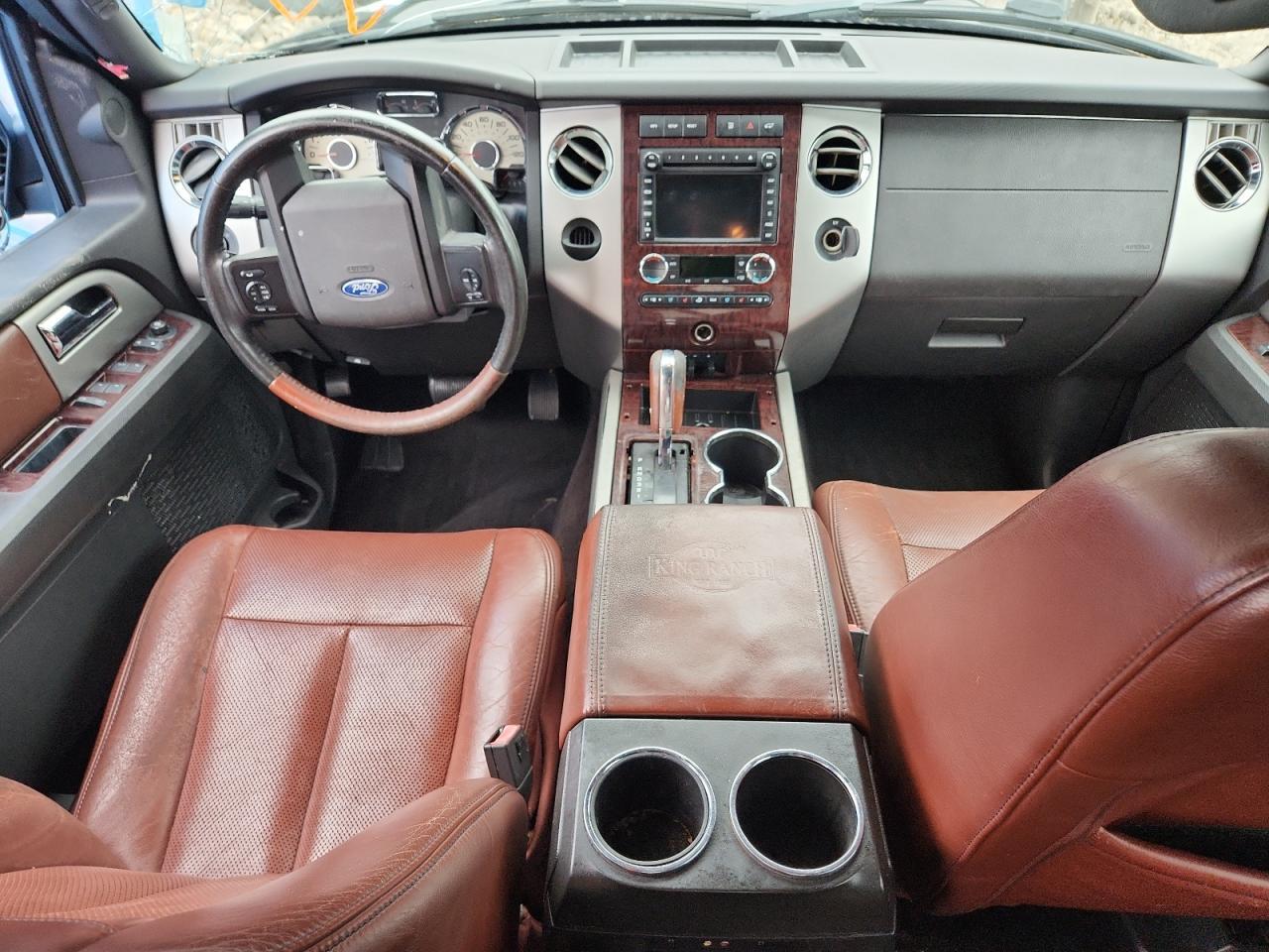 2013 FORD Expedition