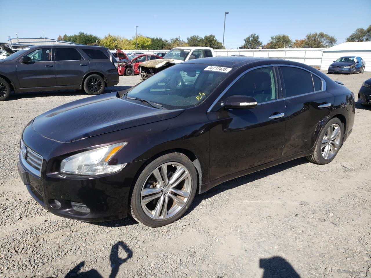 2013 NISSAN Maxima