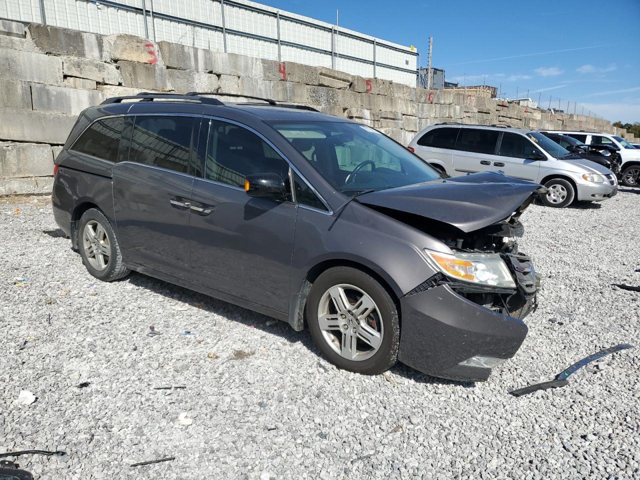 2013 HONDA ODYSSEY