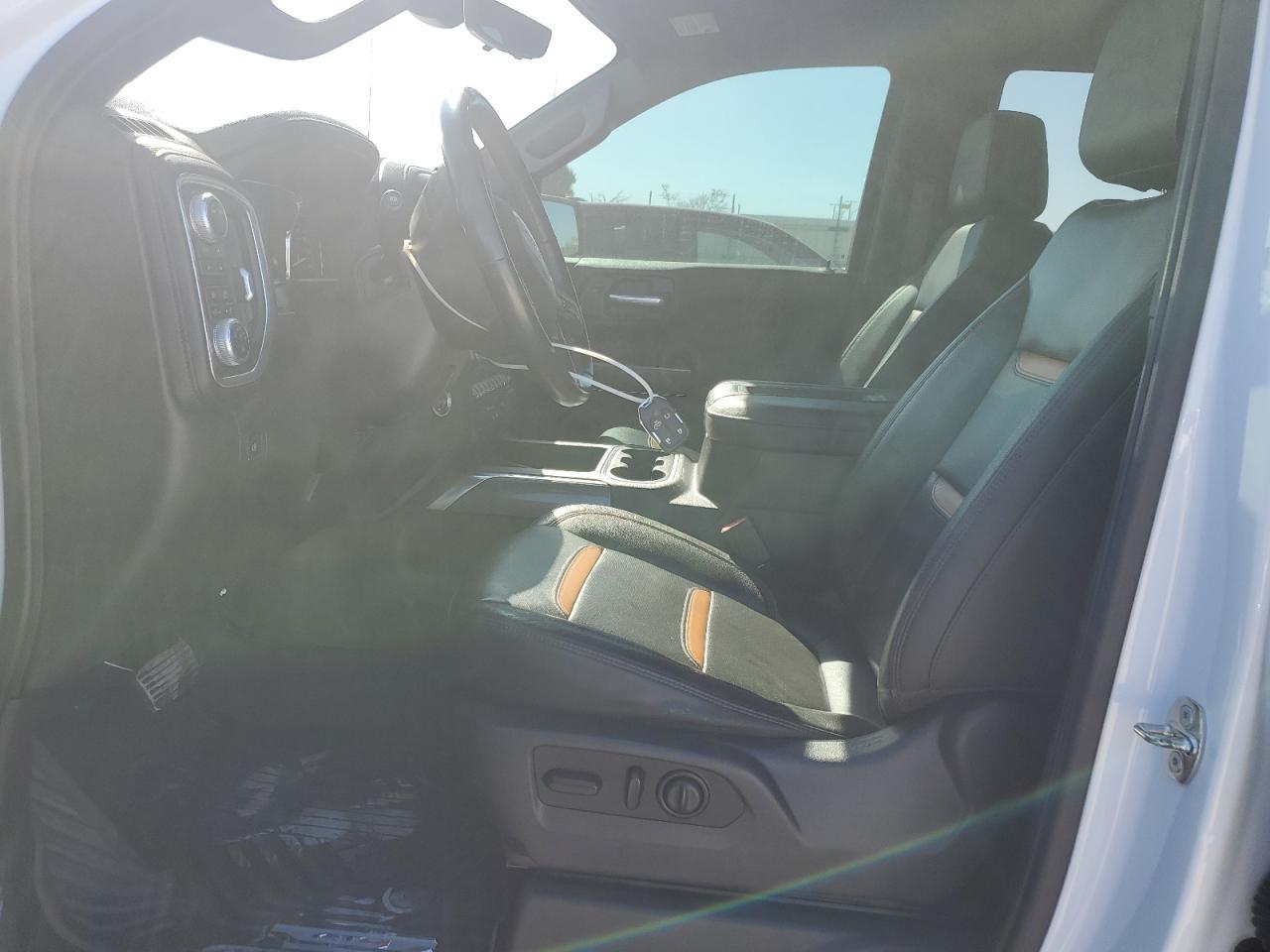 2020 GMC Sierra