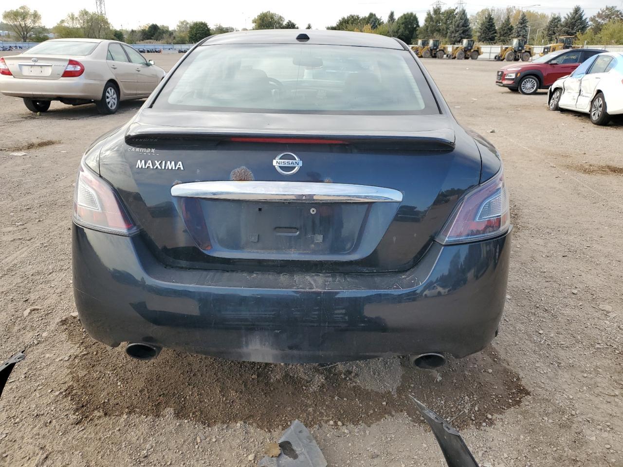 2013 NISSAN Maxima