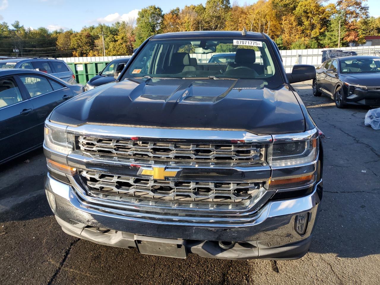 2017 CHEVROLET Silverado