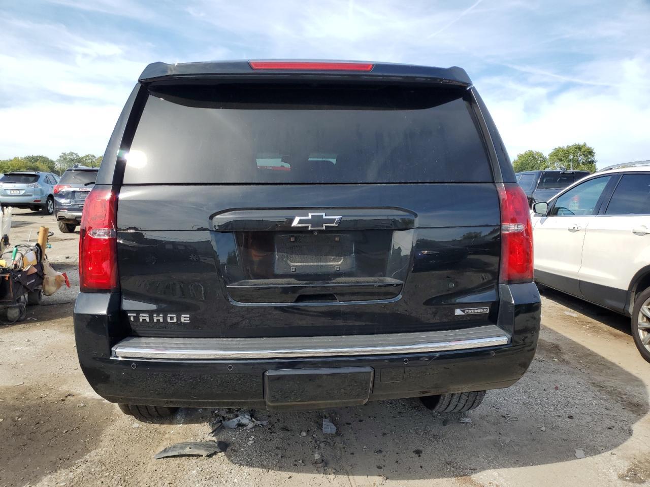 2017 CHEVROLET Tahoe