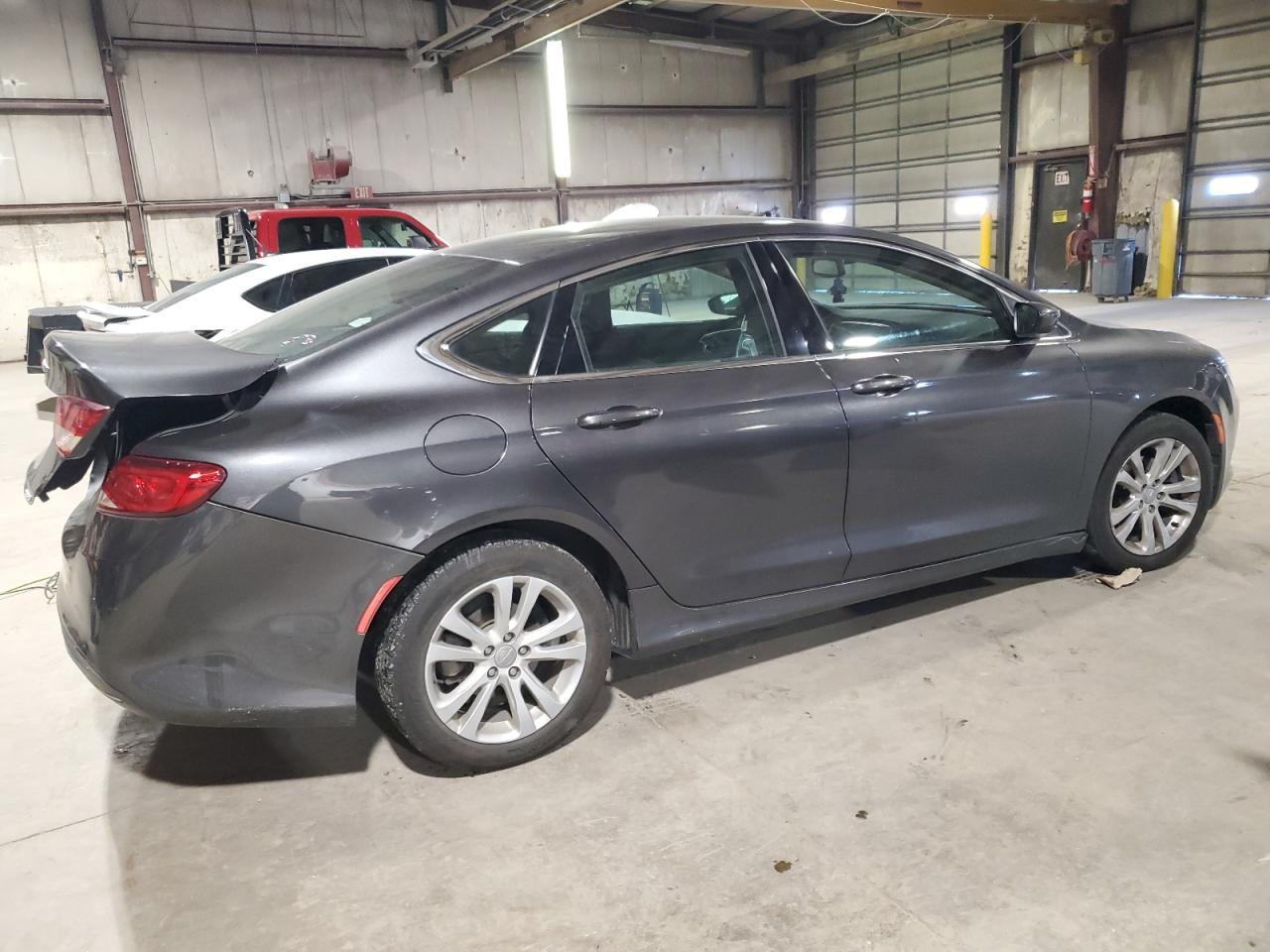 2016 CHRYSLER 200